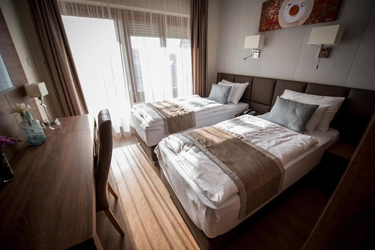 Mokka House Panzio Bed & Breakfast Miskolc Eksteriør bilde