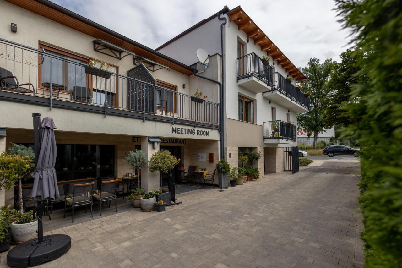 Mokka House Panzio Bed & Breakfast Miskolc Eksteriør bilde