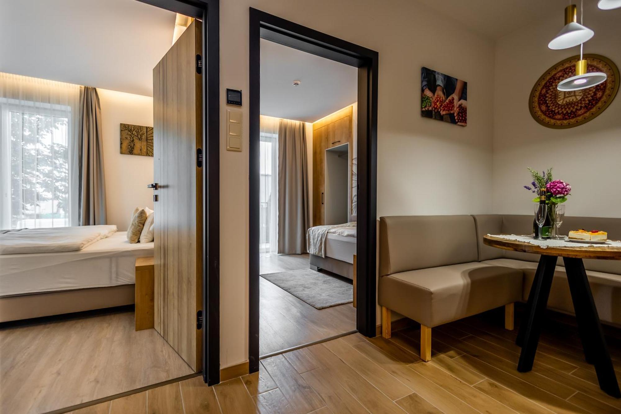 Mokka House Panzio Bed & Breakfast Miskolc Eksteriør bilde