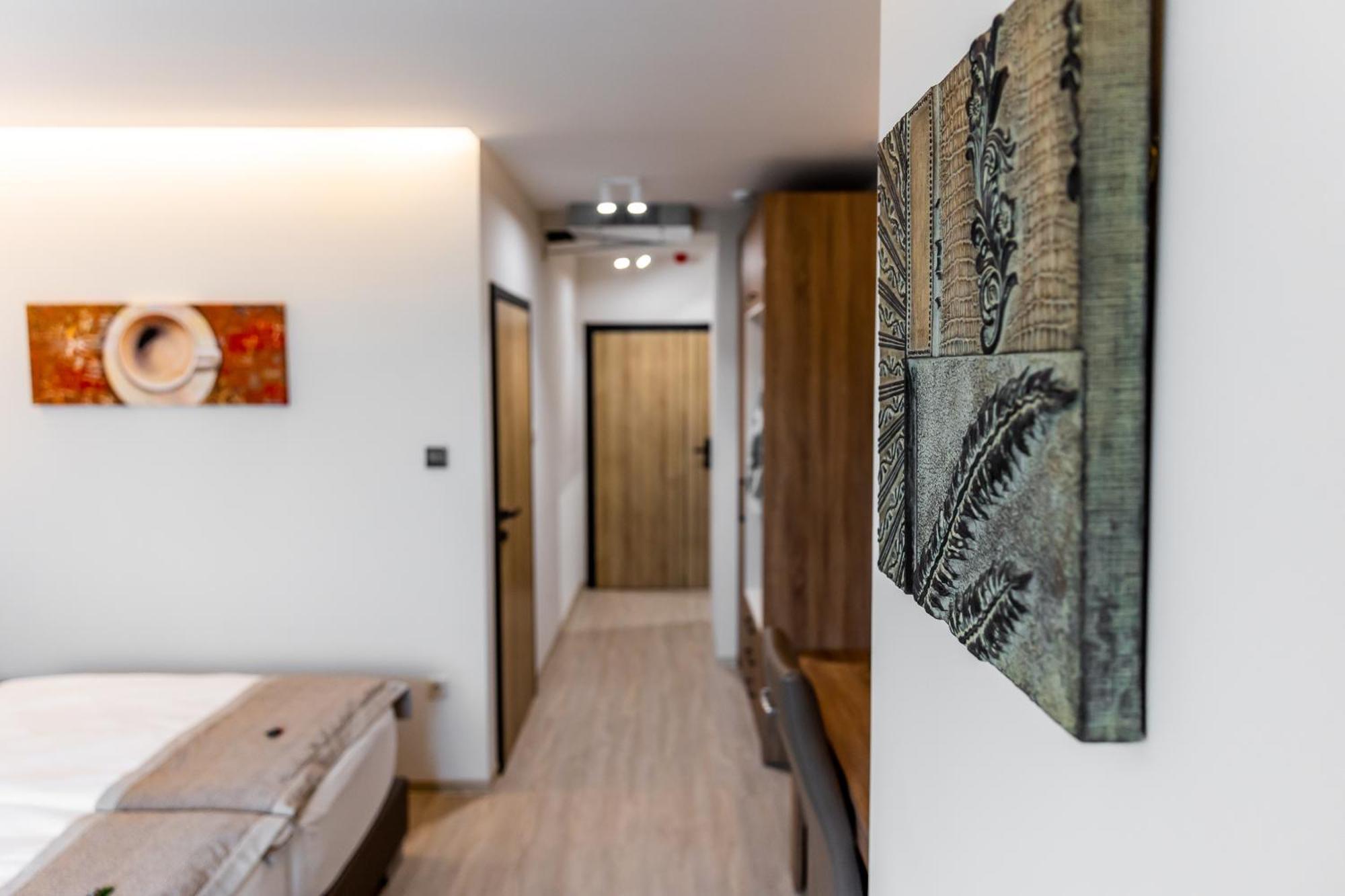 Mokka House Panzio Bed & Breakfast Miskolc Eksteriør bilde